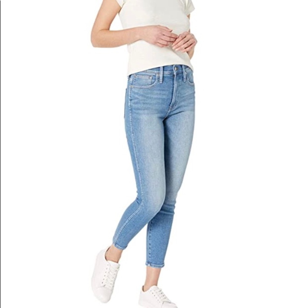 Madewell “Road-Tripper” High-rise Crop